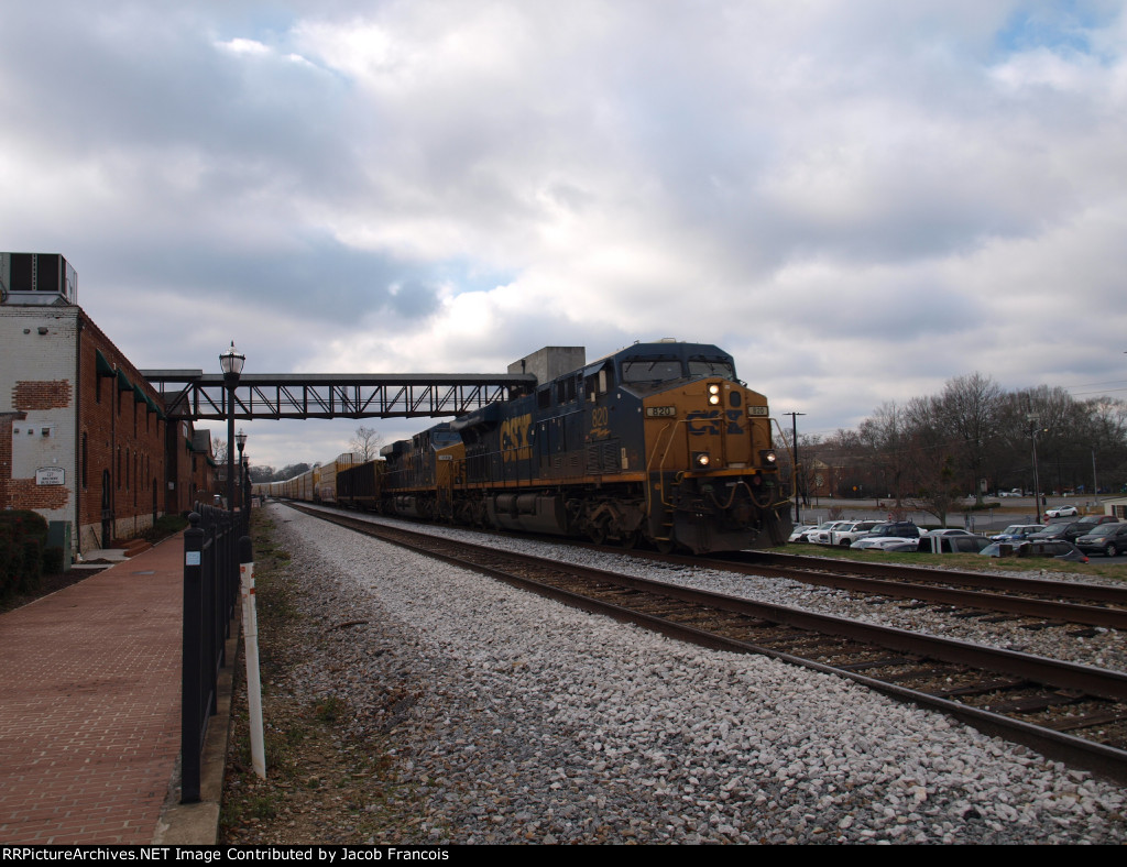 CSX 820